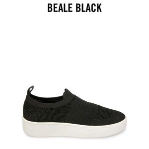 ❌SOLD Steve Madden Black Beale sneakers